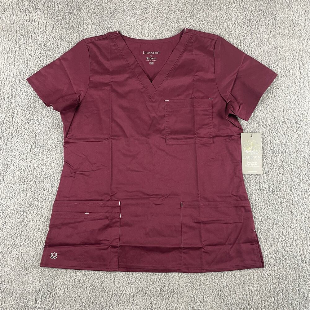 Maevn Women's Medium Purple Wine Blossom Short Sleeve 3-Pocket V-Neck Top